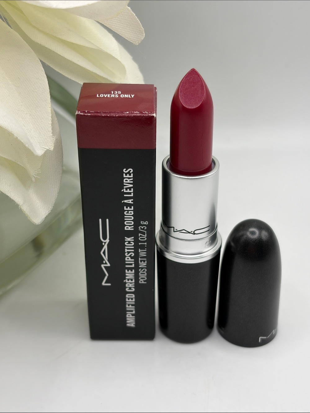 Mac Amplified Crème Lipstick ~ Lovers Only 135